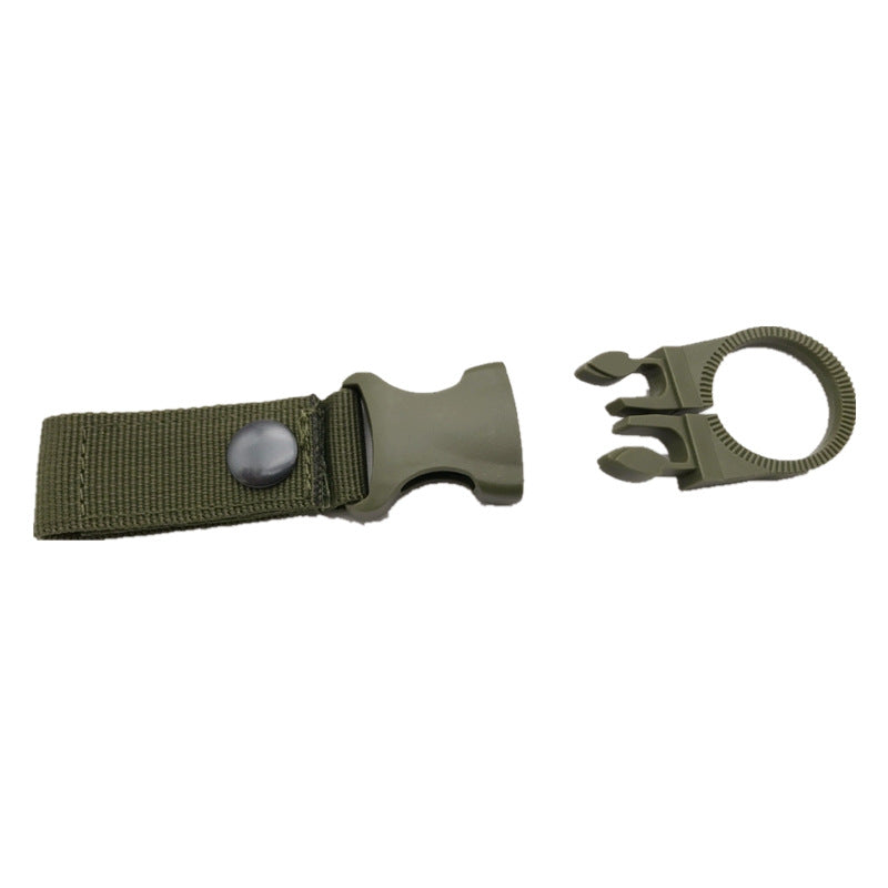 One-hand quick-release snap hook on outdoor water bottle clip for emergency use