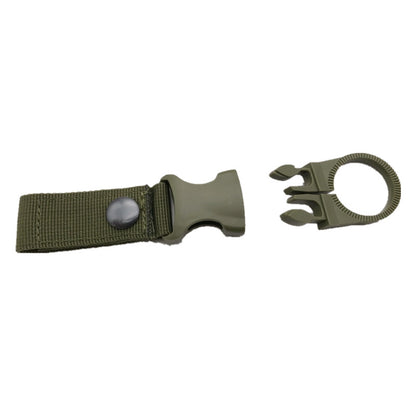 One-hand quick-release snap hook on outdoor water bottle clip for emergency use
