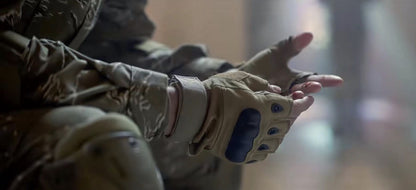 Military-styletacticalglovesforoutdoorandEDCuse_3-Tact EDC